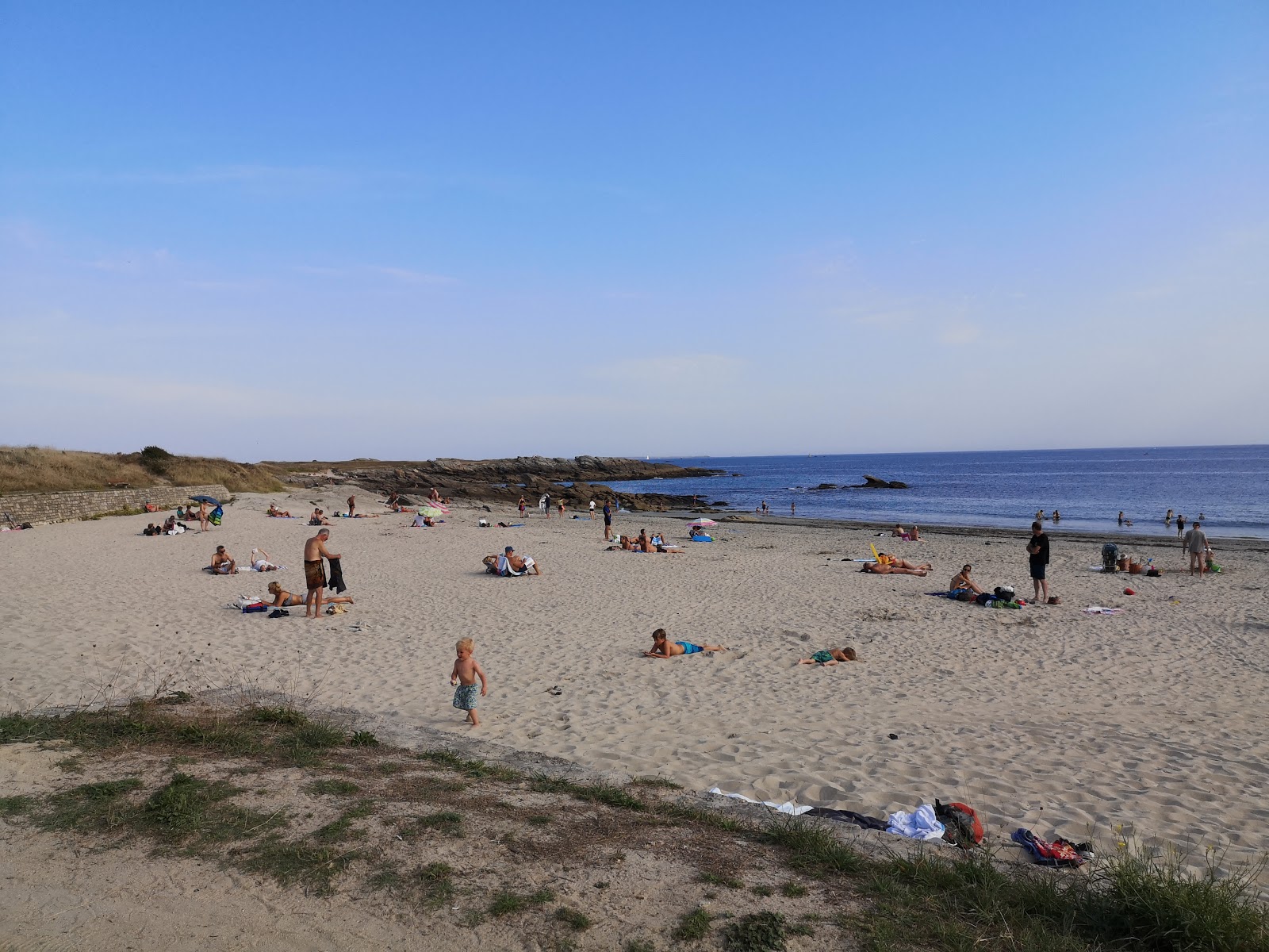 Photo de Plage du Goviro avec sable lumineux de surface