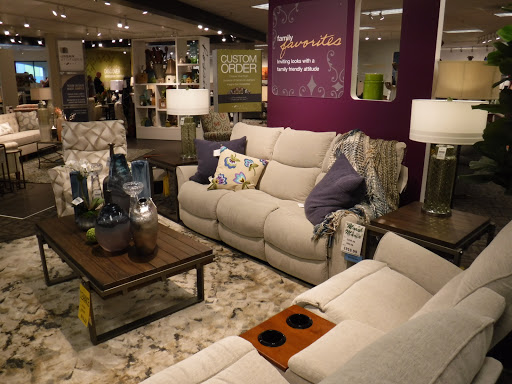 Furniture Store «La-Z-Boy Furniture Galleries», reviews and photos, 3970 Rickey St SE, Salem, OR 97317, USA