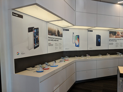 Cell Phone Store «Verizon», reviews and photos, 130 NY-303, West Nyack, NY 10994, USA