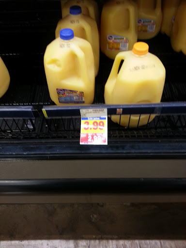 Grocery Store «Kroger», reviews and photos, 305 E Lewis and Clark Pkwy, Clarksville, IN 47129, USA