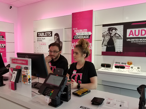 Cell Phone Store «T-Mobile», reviews and photos, 1809 W State St #106, Pleasant Grove, UT 84062, USA