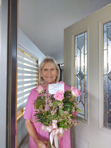 Florist «Country Gardens Blair Florist», reviews and photos, 1502 Washington St, Blair, NE 68008, USA