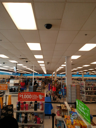 Clothing Store «Ross Dress for Less», reviews and photos, 10650 Campus Way S, Upper Marlboro, MD 20774, USA