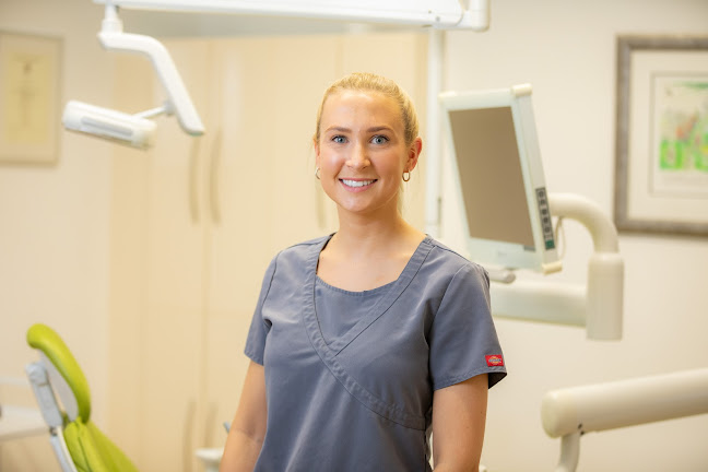 Reviews of Parkside Dental Practice in Cardiff - Dentist