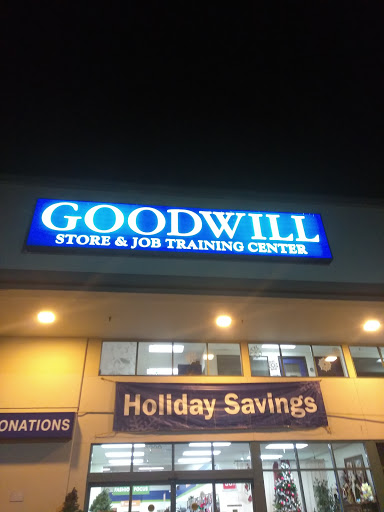 Thrift Store «Goodwill Bremerton», reviews and photos, 4209 Wheaton Way, Bremerton, WA 98310, USA