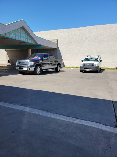 Sunnymead Car Wash en Moreno Valley