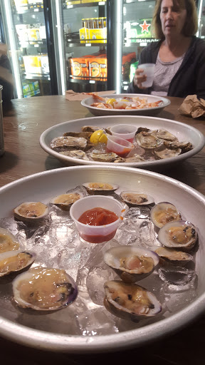 Oyster Bar Restaurant «Triton Craft Beer and Oyster Bar», reviews and photos, 308 Centre St, Beach Haven, NJ 08008, USA
