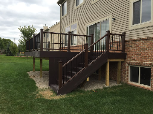 Fence Contractor «Decks Unlimited», reviews and photos, 12372 Fort St, Southgate, MI 48195, USA