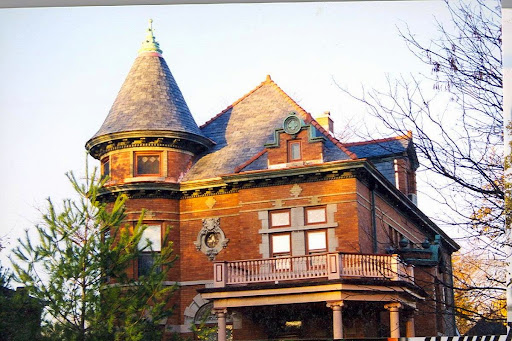 Renaissance Roofing Inc in Belvidere, Illinois