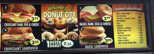 Donut Shop «Donut City», reviews and photos, 20941 Norwalk Blvd, Lakewood, CA 90715, USA