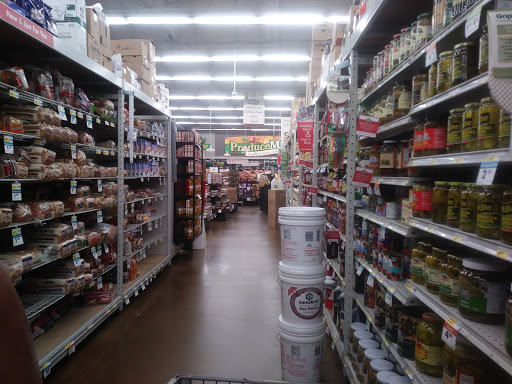 Grocery Store «Smart & Final Extra!», reviews and photos, 250 E 10th St, Gilroy, CA 95020, USA