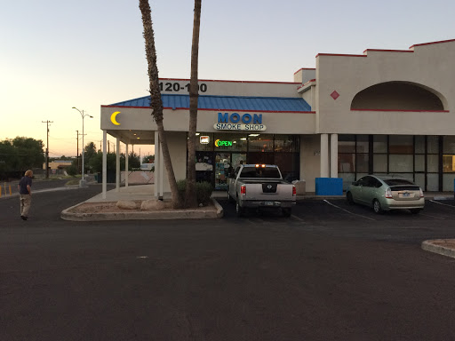 Moon Smoke Shop, 120 W Grant Rd, Tucson, AZ 85705, USA, 