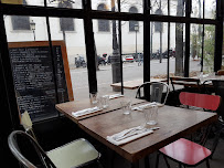Atmosphère du Restaurant français Le Tout Petit à Paris - n°1