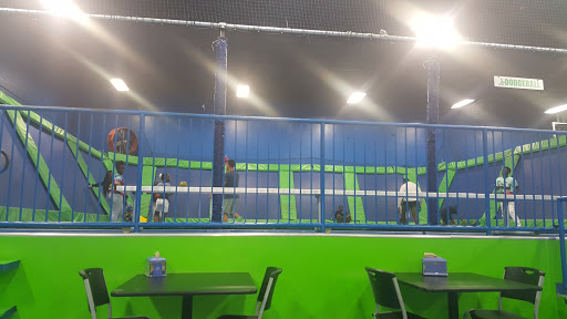 Amusement Center «AirHeads Trampoline Arena Orlando», reviews and photos, 33 W Pineloch Ave, Orlando, FL 32806, USA