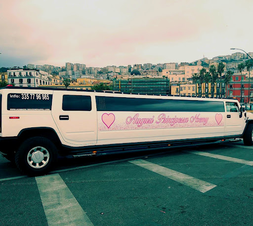 Noleggio limousine hummer Napoli
