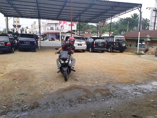 Gambar Harahap Bursa Motor