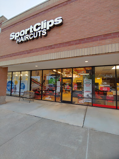 Hair Salon «Sport Clips Haircuts of Collierville», reviews and photos, 295 New Byhalia Rd Suite #107, Collierville, TN 38017, USA
