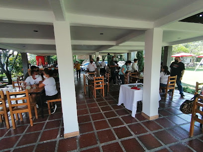 El Condado Restaurante Eventos - Salida a Costarica 100 Mts, Colombia