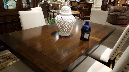 Furniture Store «Regency Furniture», reviews and photos, 7740 Ritchie Hwy, Glen Burnie, MD 21061, USA