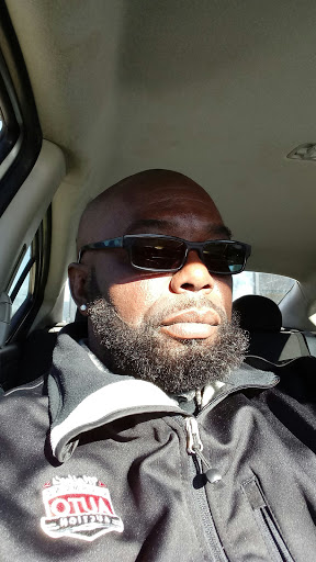 Shopping Mall «Circle Plaza Shopping Center», reviews and photos, 425-527 E Belt Blvd, Richmond, VA 23224, USA