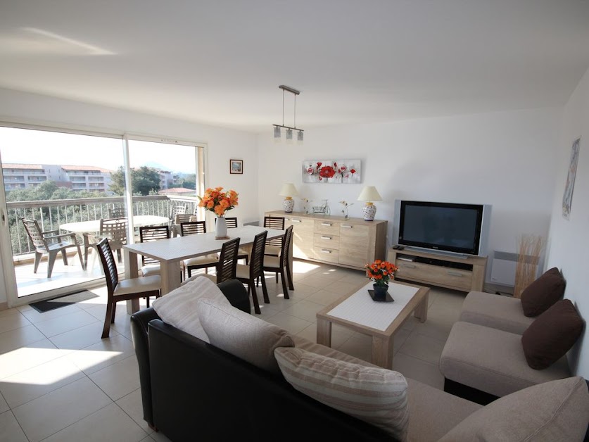 Les Terrasses de Vignola: location particulier appartement de vacances dans résidence Corse du Sud à Porto-Vecchio