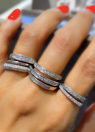 Jewelry Buyer «Jackie Abraham Jewelers», reviews and photos, 1027 Kane Concourse, Bay Harbor Islands, FL 33154, USA