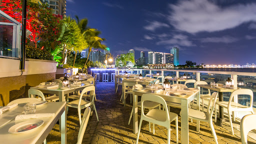 Restaurants to go with friends in Miami