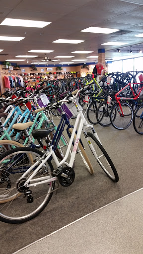 Northtowne Cycling and Fitness, 1150 Blairs Ferry Rd NE, Cedar Rapids, IA 52402, USA, 