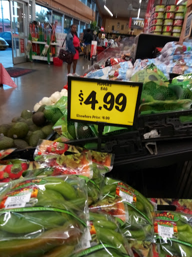 Grocery Store «Grocery Outlet Bargain Market», reviews and photos, 401 Marin St, Vallejo, CA 94590, USA