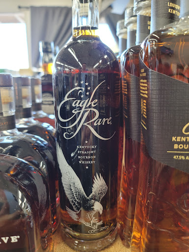 Liquor Store «Reds Package Store», reviews and photos, 270 S Main St, Alpharetta, GA 30009, USA