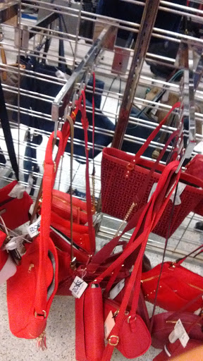 Clothing Store «Ross Dress for Less», reviews and photos, 4646 S Cooper St, Arlington, TX 76017, USA