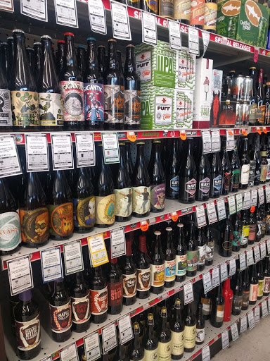 Convenience Store «Lone Star Beverages», reviews and photos, 3065 N Josey Ln #62, Carrollton, TX 75007, USA