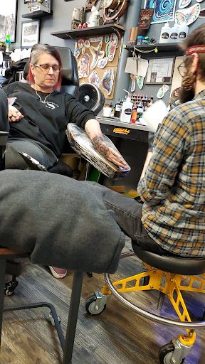 Explore leg tattoo ideas, creative tattoo ideas in Springfield, available at To the nines tattoo