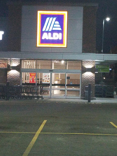 Supermarket «ALDI», reviews and photos, 2575 Lincoln Way, Clinton, IA 52732, USA