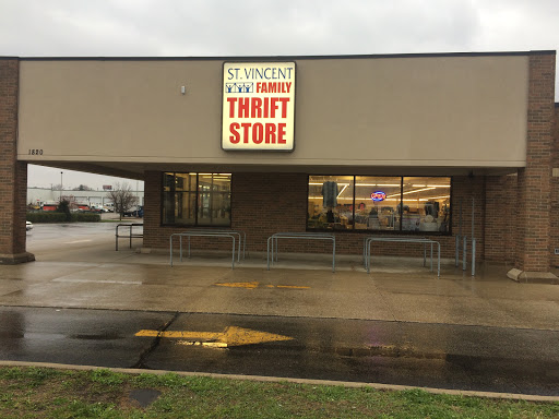 St Vincent Thrift Store, 1820 West Jefferson Street,, Joliet, IL 60435, USA, 