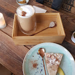 Photo n°1 de l'avis de Roshan. fait le 20/05/2023 à 13:54 sur le  Hase im Mond - Guna Upul Samanta à Bammental