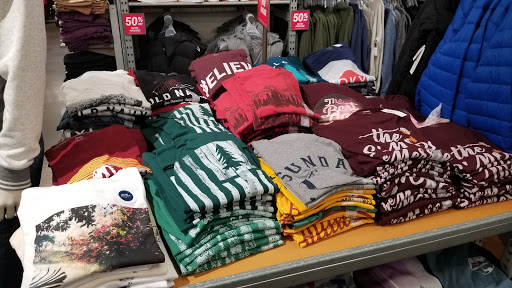 Clothing Store «Old Navy», reviews and photos, 2200 Tanger Blvd, Gonzales, LA 70737, USA