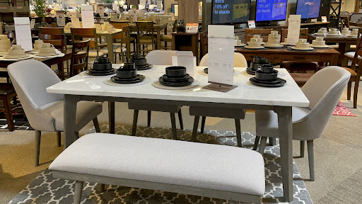 Furniture Store «Ashley HomeStore», reviews and photos, 3667 N Freeway Blvd, Sacramento, CA 95834, USA