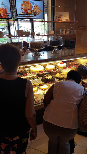 Shopping Mall «Galleria Specialty Mall», reviews and photos, 1 Galleria Pkwy, Atlanta, GA 30339, USA