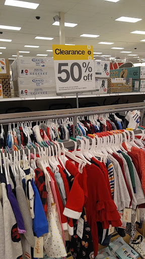 Department Store «Target», reviews and photos, 600 Hatton Dr, Glen Mills, PA 19342, USA