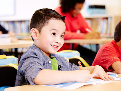 Kumon Math and Reading Centre of Calgary - Brentwood