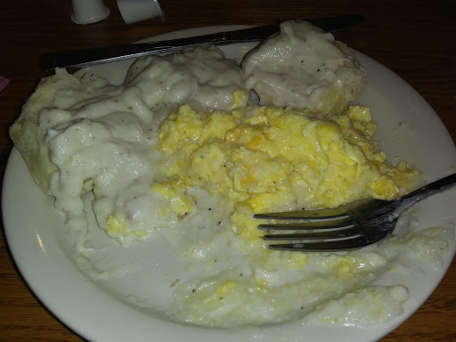 American Restaurant «Cracker Barrel Old Country Store», reviews and photos, 103 Paradise St, Manchester, TN 37355, USA