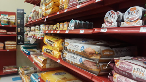 Pet Supply Store «Petco Animal Supplies», reviews and photos, 200 Center Blvd S, Christiana, DE 19702, USA