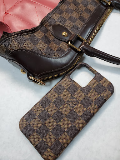 Shoe Repair Shop «San Pedro Shoe & Repair», reviews and photos, 1434 W 8th St, San Pedro, CA 90732, USA