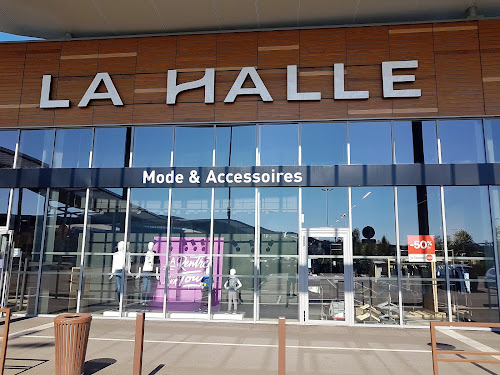 Magasin de vêtements La Halle Saint-Pierre-du-Mont