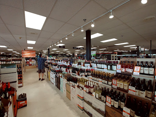 Liquor Store «Applejack Wine & Spirits», reviews and photos, 3320 Youngfield St, Wheat Ridge, CO 80033, USA