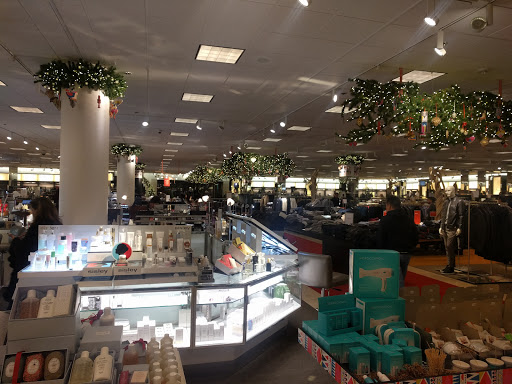 Department Store «Nordstrom Broadway Plaza in Walnut Creek», reviews and photos, 1200 Broadway Plaza, Walnut Creek, CA 94596, USA