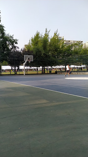 Canchas De Juegos (Basketball) - Campo de fútbol