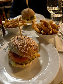 Hamburger du Restaurant français Le Choupinet à Paris - n°18