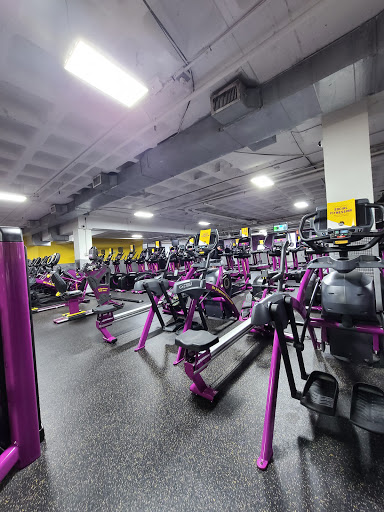 Gym «Planet Fitness», reviews and photos, 1001 Central Park Ave, Scarsdale, NY 10583, USA